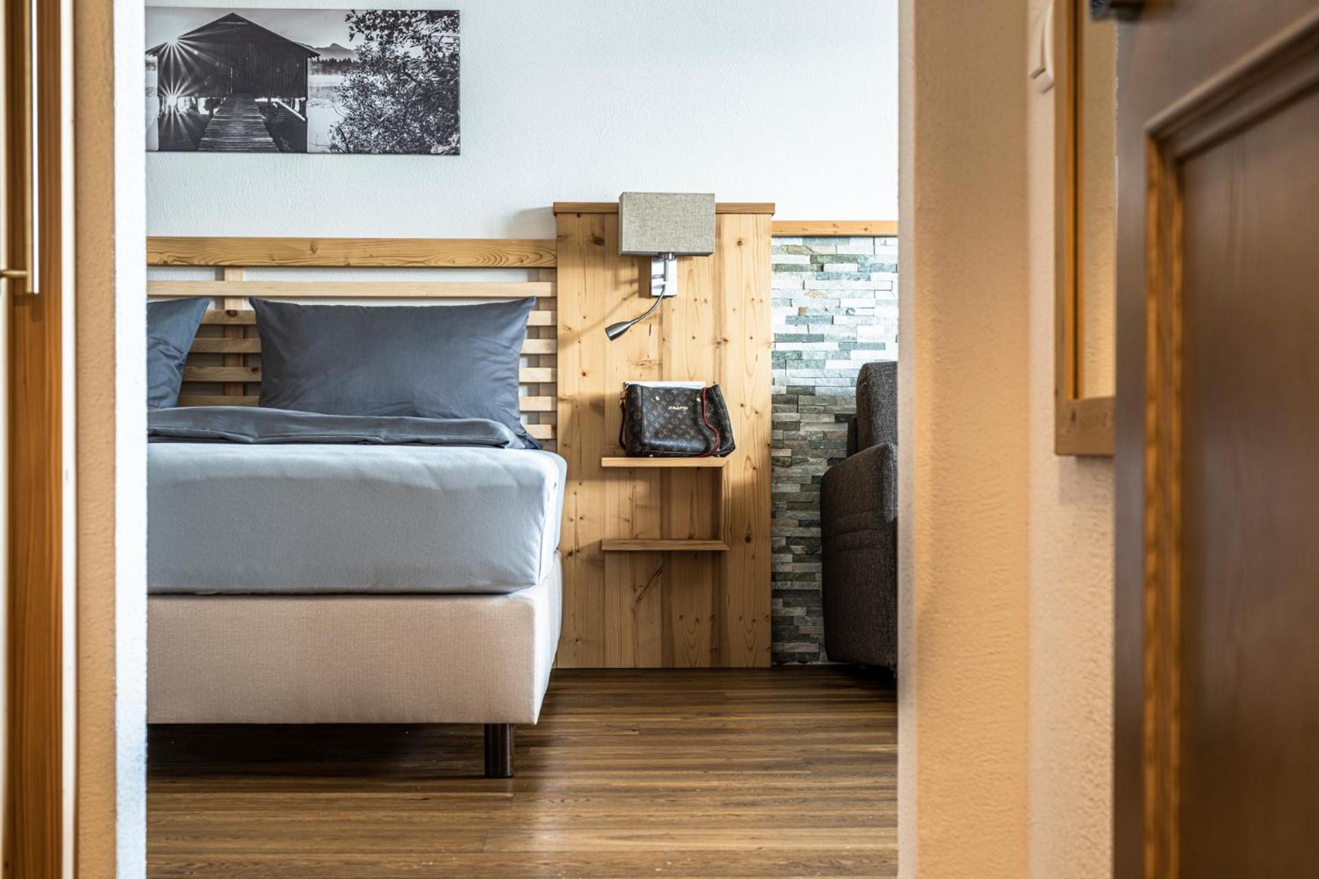 Hotel Christine Айзенберг Екстериор снимка
